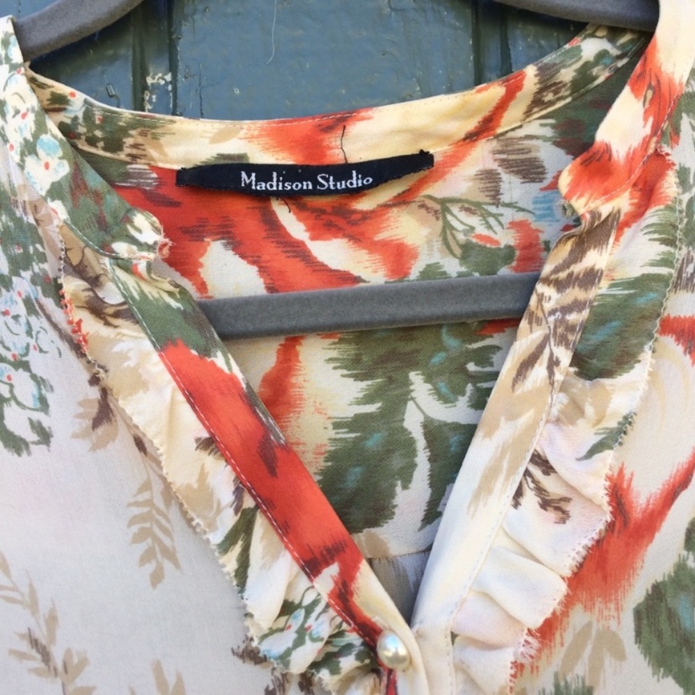 Madison Studio Button Down Blouse Size Small - image 2